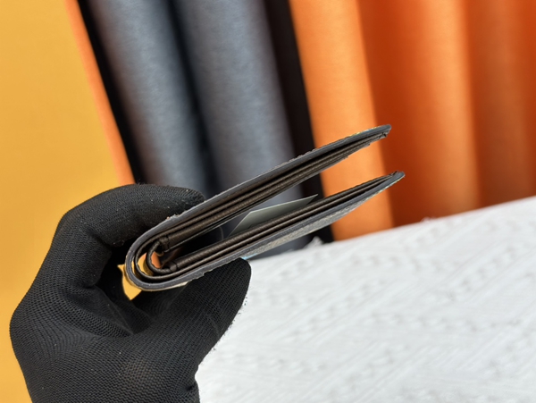 LVコピーウォレット素材ディテール